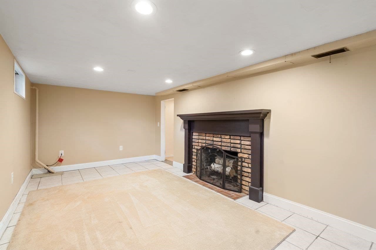 Single Family Residence at 197 Speen Street, Natick MA 01760, Natick, photo 20 of 30