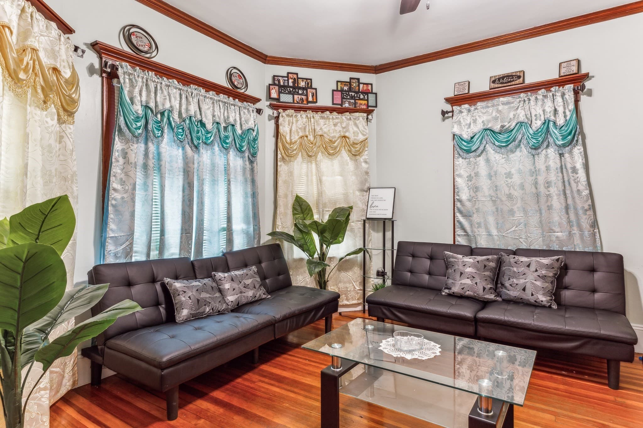 Single Family Residence at 563 Union St, New Bedford MA 02740, New Bedford, photo 6 of 22