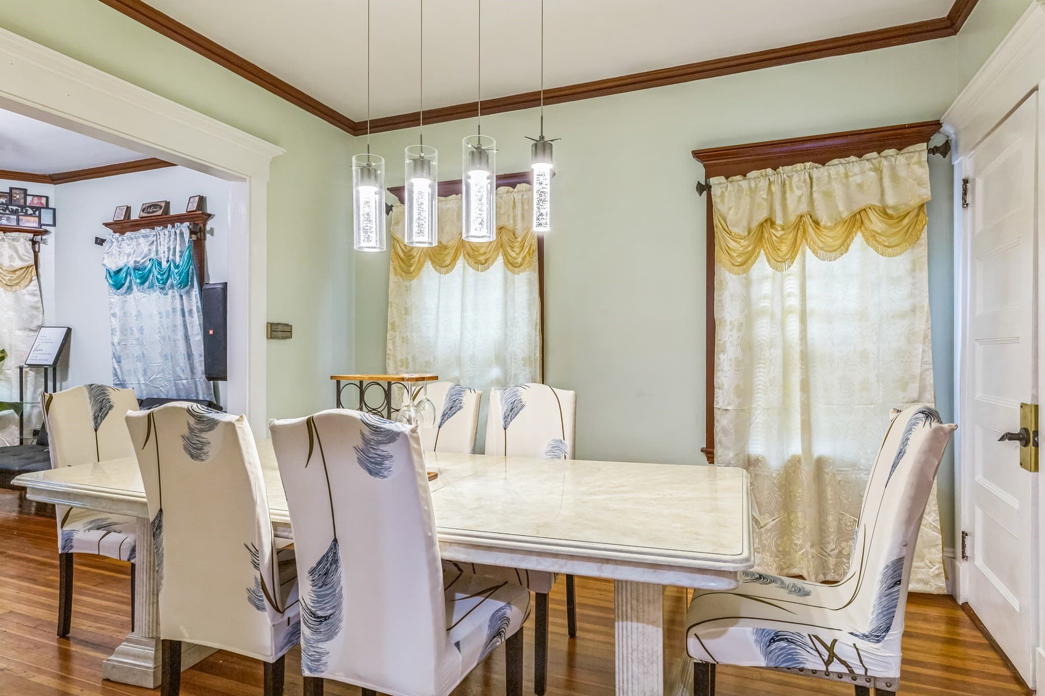Single Family Residence at 563 Union St, New Bedford MA 02740, New Bedford, photo 10 of 22