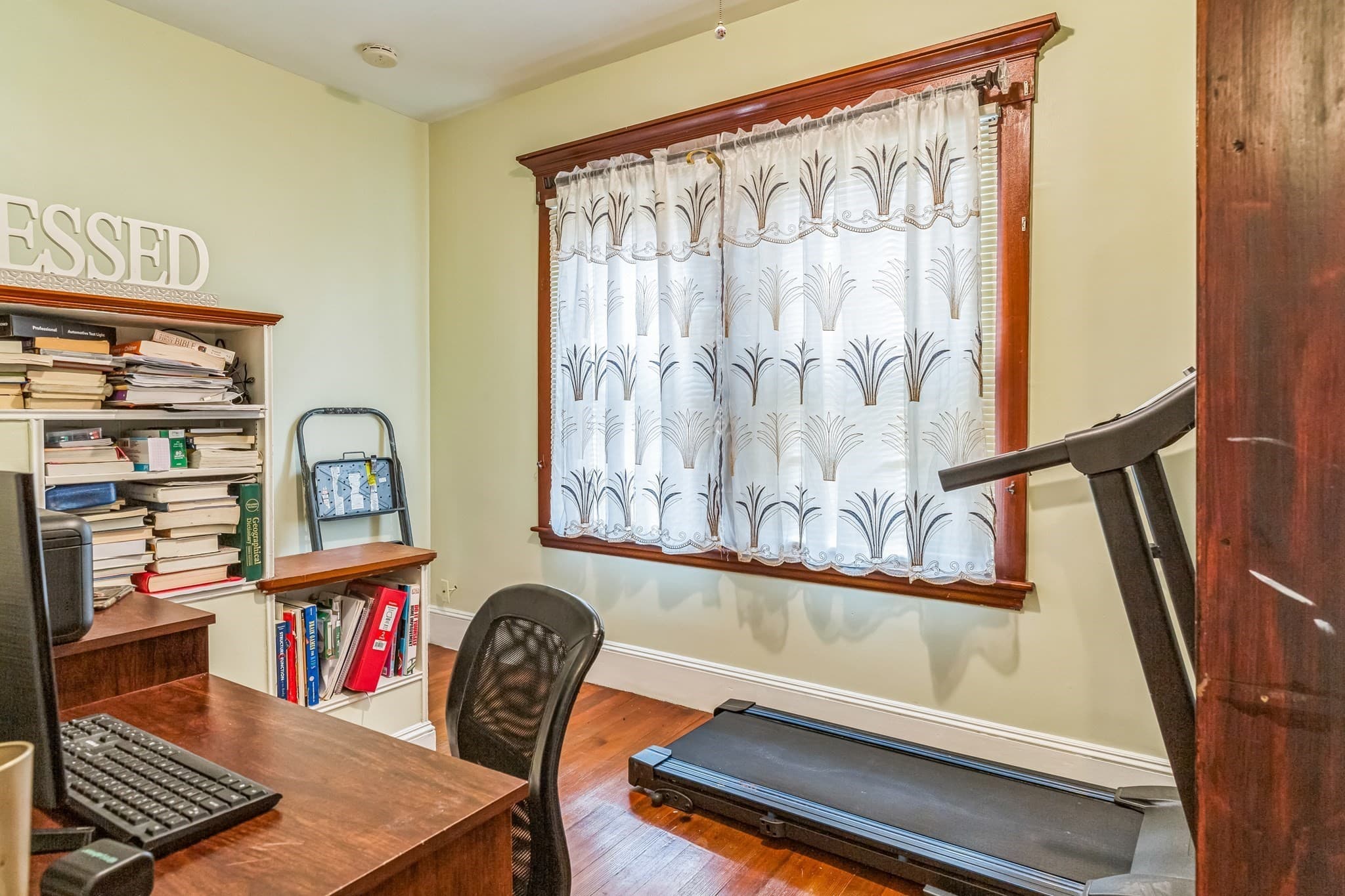 Single Family Residence at 563 Union St, New Bedford MA 02740, New Bedford, photo 15 of 22