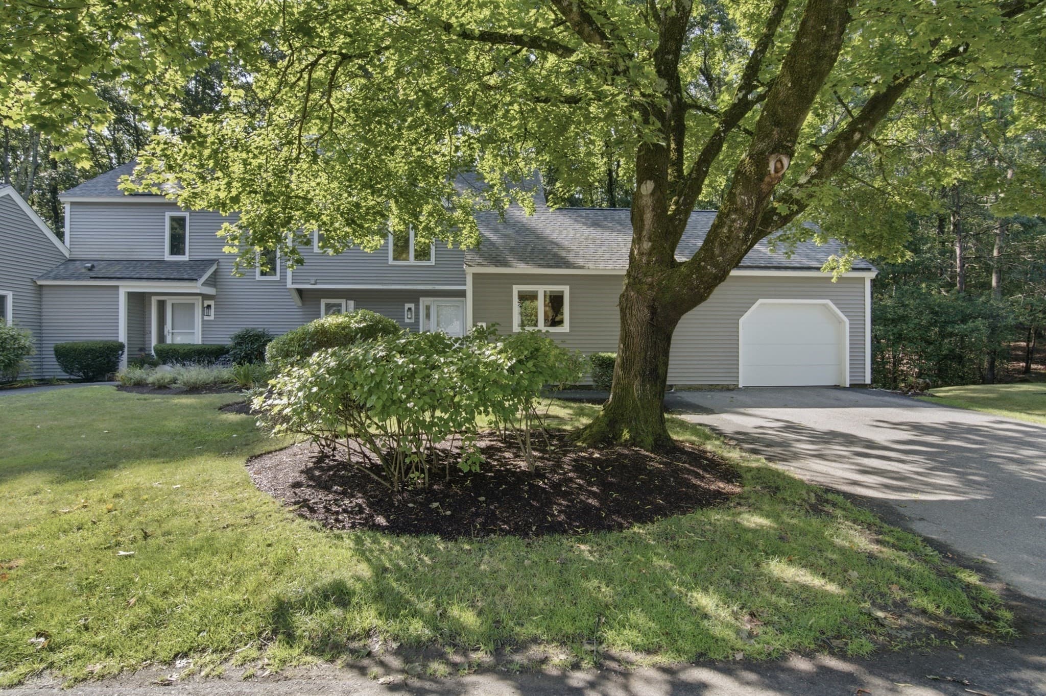 2 Steepletree Lane # 2, Wayland MA 01778