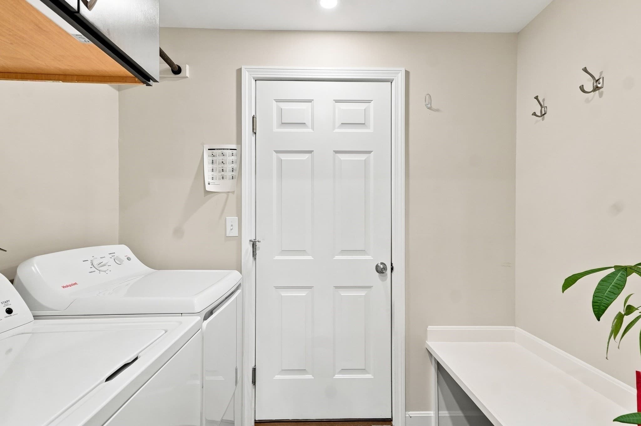 Condominium at 2 Steepletree Lane # 2, Wayland MA 01778, Wayland, photo 33 of 42