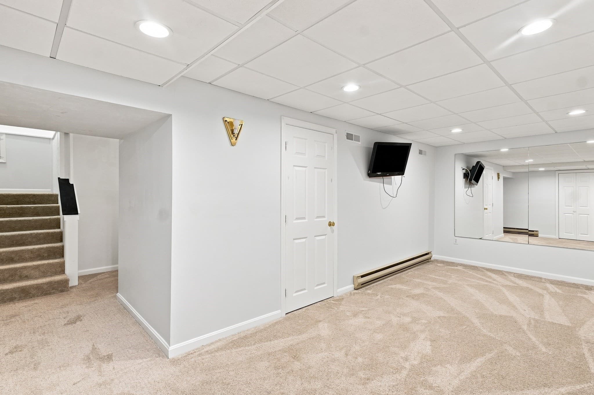 Condominium at 2 Steepletree Lane # 2, Wayland MA 01778, Wayland, photo 31 of 42