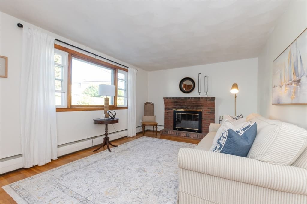 Single Family Residence at 8 Siren St, Winthrop MA 02152, Winthrop, photo 13 of 38