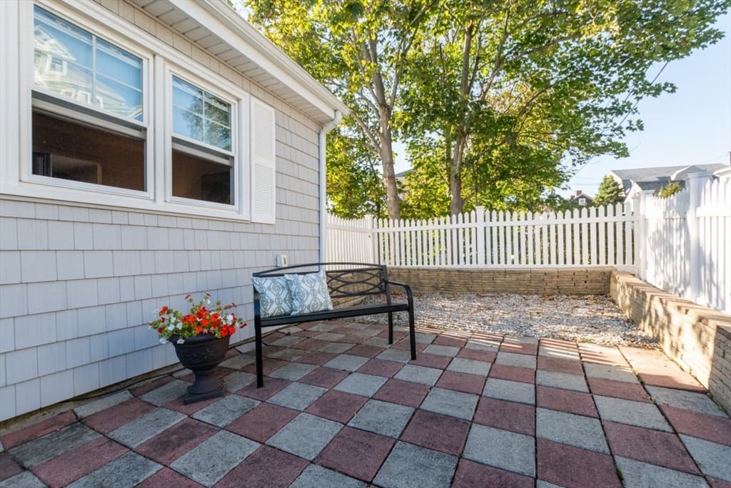 Single Family Residence at 8 Siren St, Winthrop MA 02152, Winthrop, photo 8 of 38