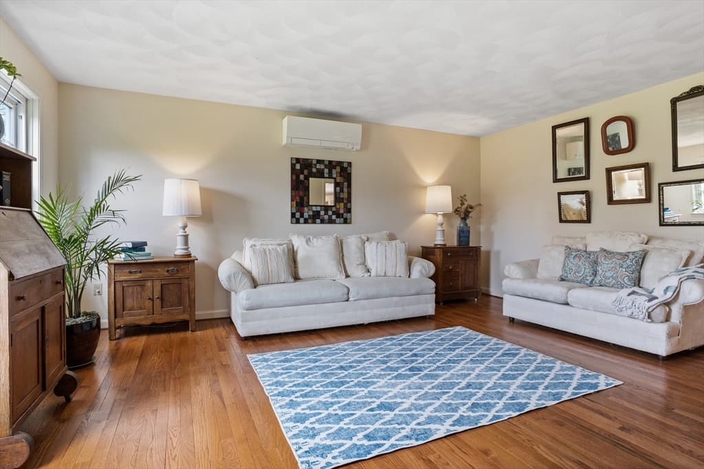 Single Family Residence at 93 Birch Hill Rd, Stow MA 01775, Stow, photo 5 of 38