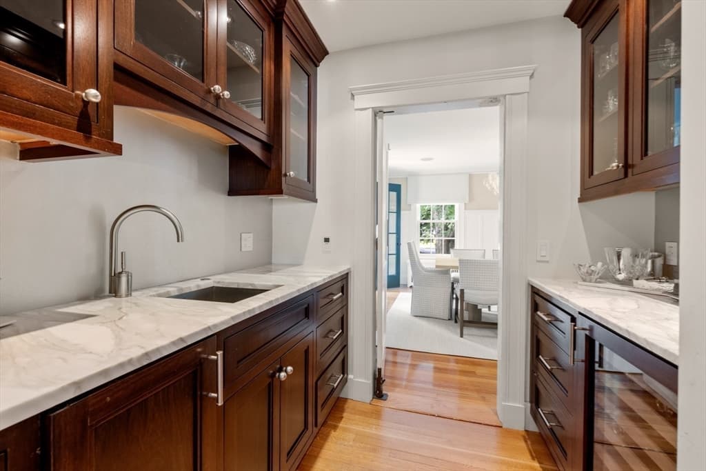 Single Family Residence at 32 Arlington Road, Wellesley MA 02481, Wellesley, photo 13 of 42