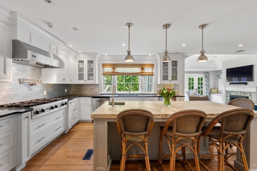 Single Family Residence at 32 Arlington Road, Wellesley MA 02481, Wellesley, photo 14 of 42