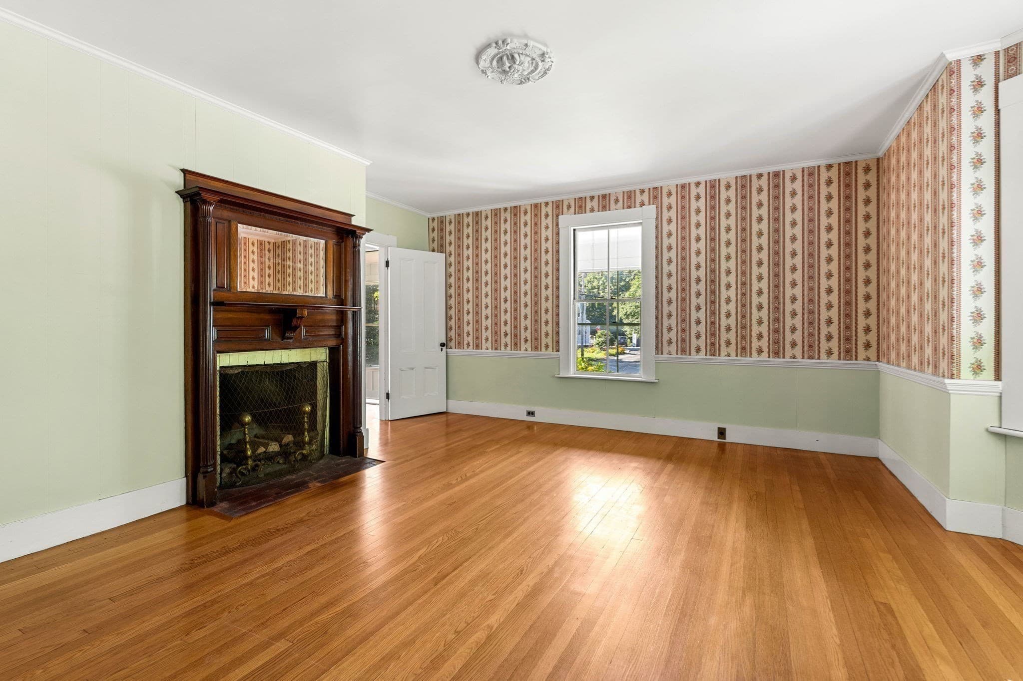 Single Family Residence at 42 Walnut Rd, Hamilton MA 01982, Hamilton, photo 12 of 36