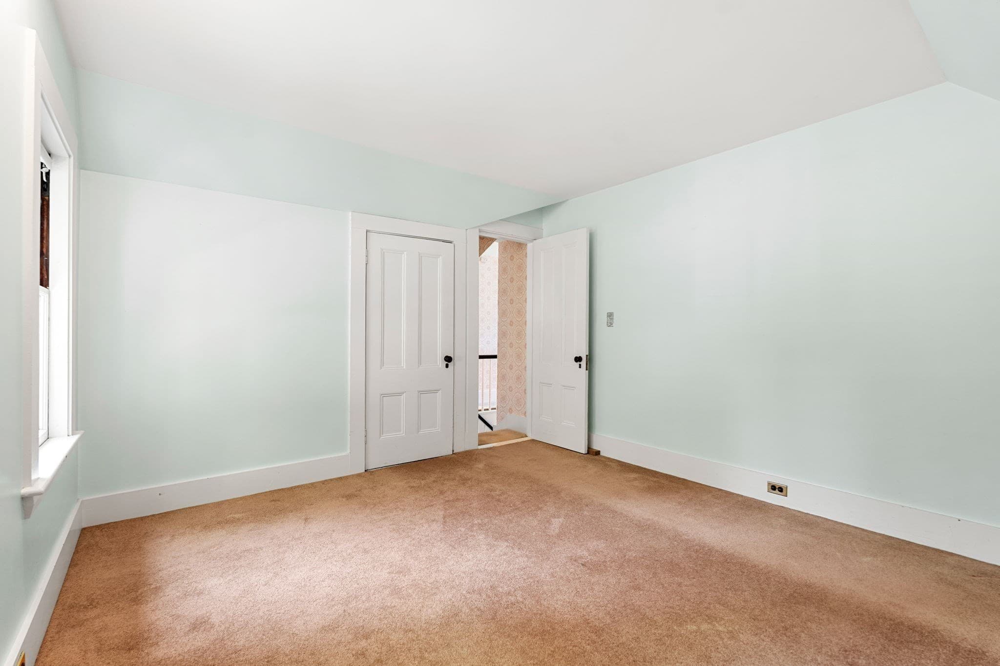 Single Family Residence at 42 Walnut Rd, Hamilton MA 01982, Hamilton, photo 26 of 36