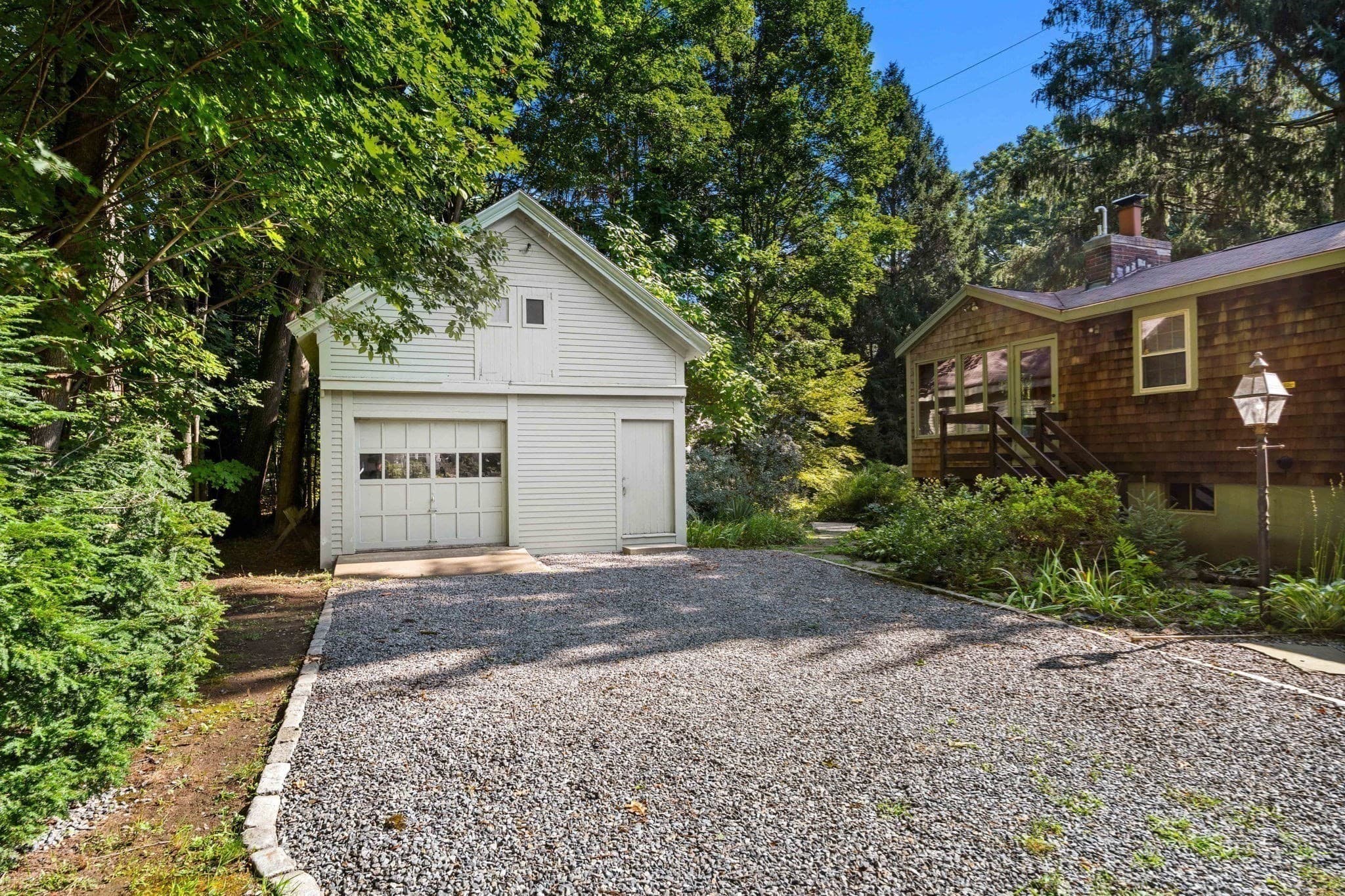 Single Family Residence at 42 Walnut Rd, Hamilton MA 01982, Hamilton, photo 5 of 36