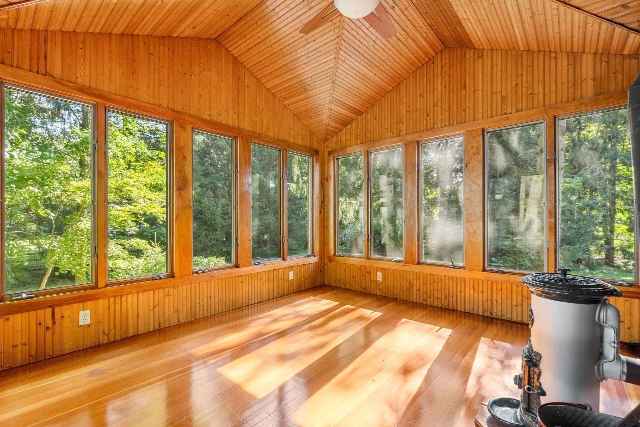 Single Family Residence at 42 Walnut Rd, Hamilton MA 01982, Hamilton, photo 8 of 36