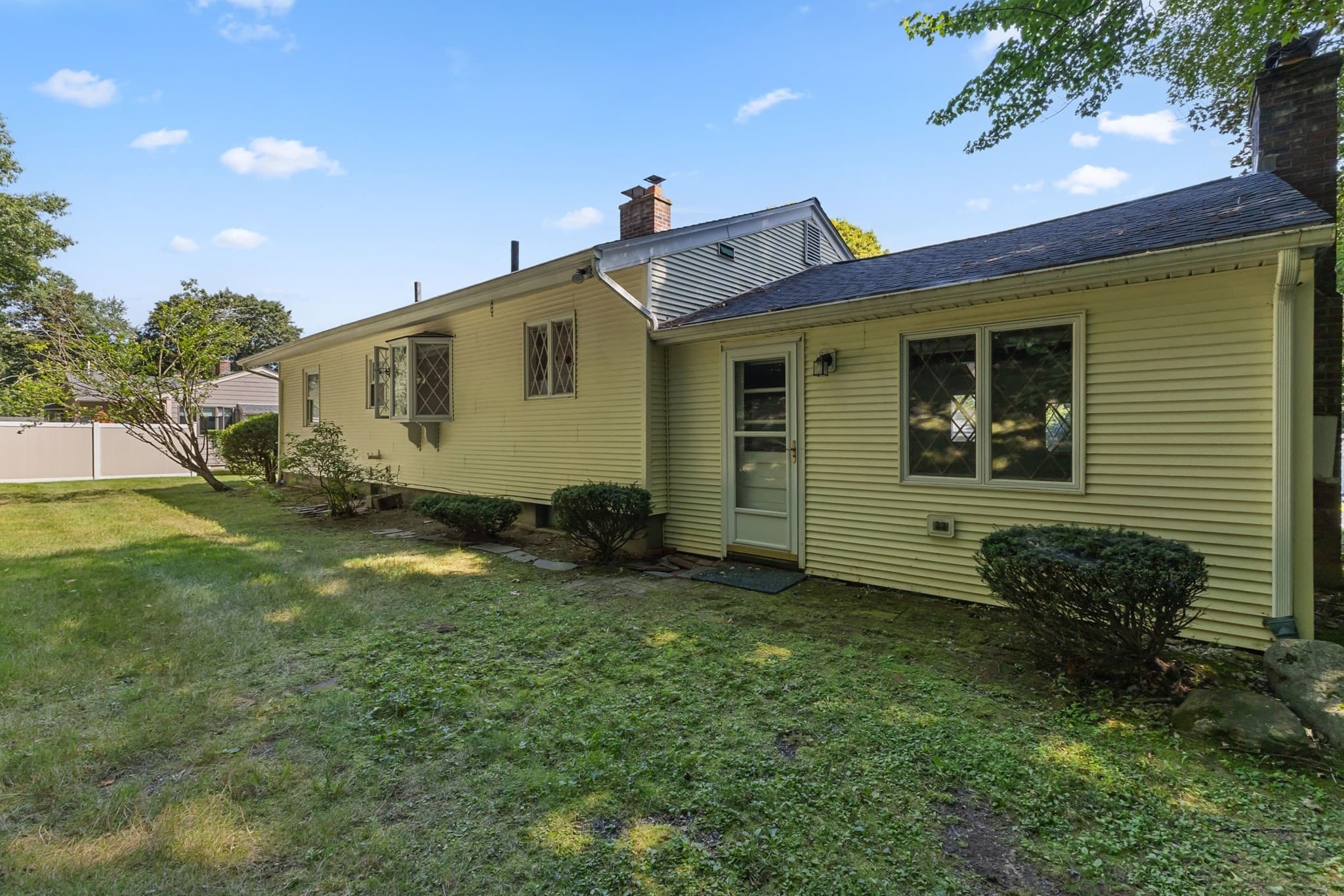 Single Family Residence at 48 Washington St, Shrewsbury MA 01545, Shrewsbury, photo 32 of 36