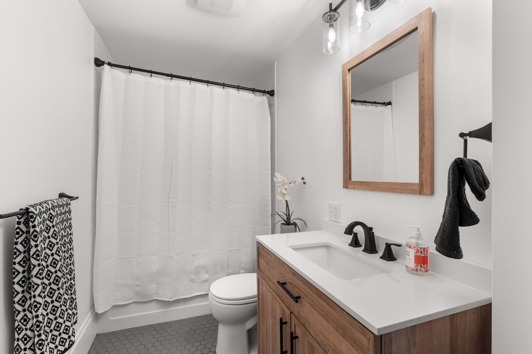 Single Family Residence at 16 Maple Ave, Danvers MA 01923, Danvers, photo 20 of 36