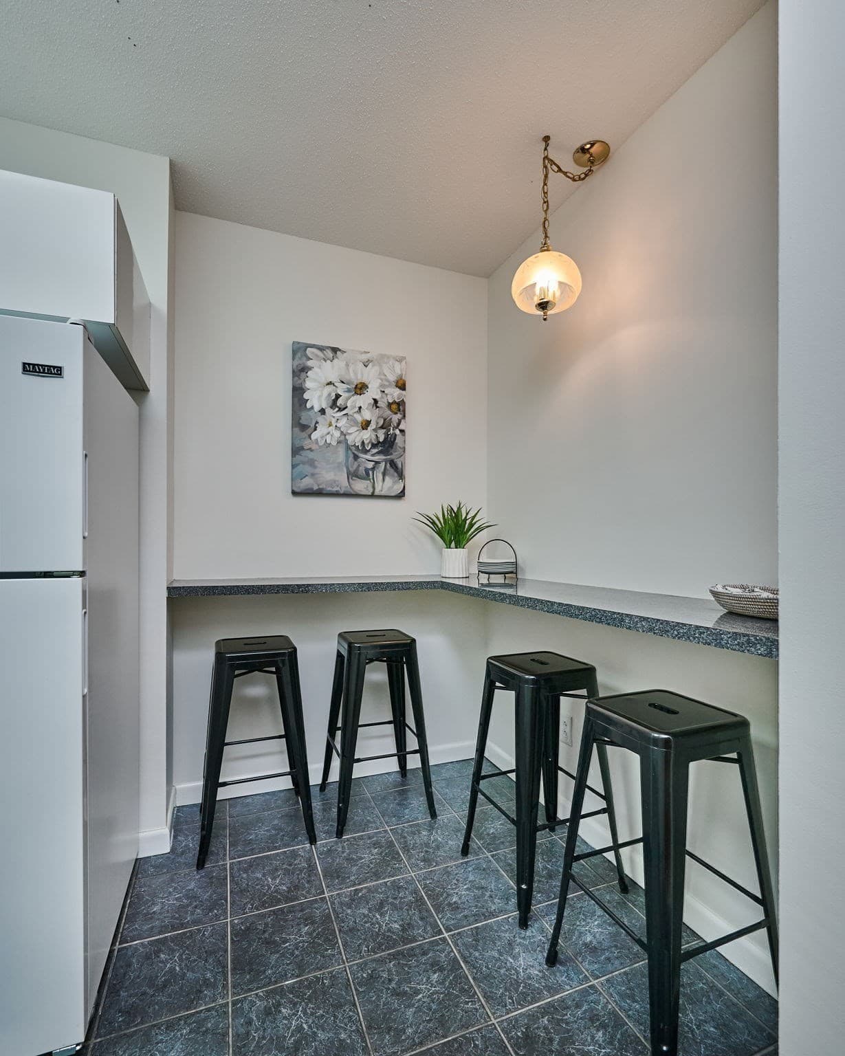 Condominium at 26 Crescent St # G2, Northampton MA 01060, Northampton, photo 11 of 25