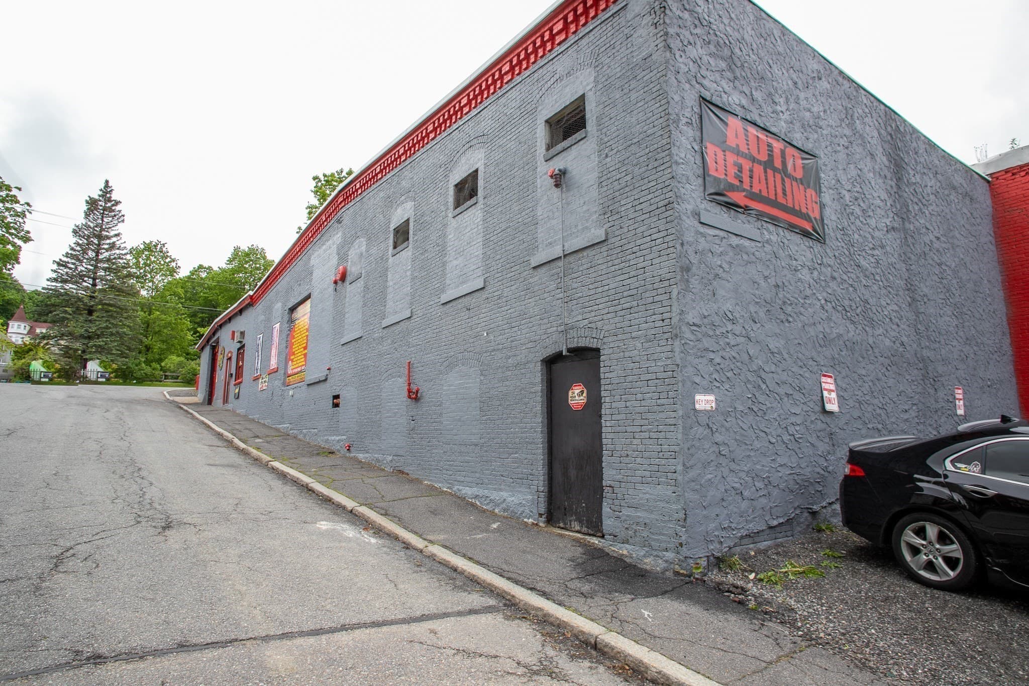 Commercial Sale at 17 Simonds Rd, Fitchburg MA 01420, Fitchburg, photo 6 of 36
