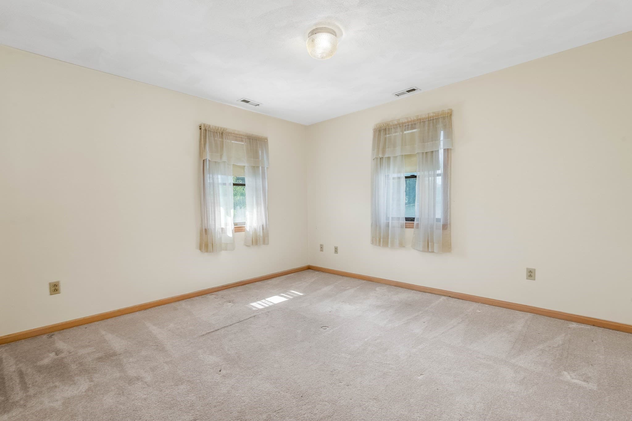 Single Family Residence at 16 Bobolink  Street, Boston MA 02132, Boston, photo 23 of 41
