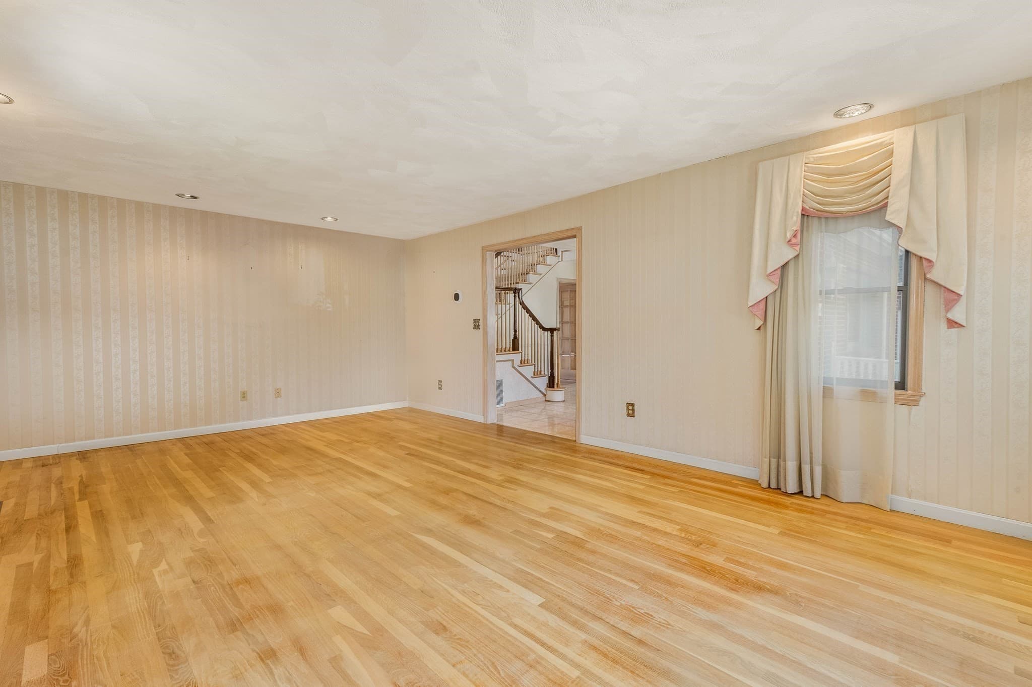 Single Family Residence at 16 Bobolink  Street, Boston MA 02132, Boston, photo 17 of 41