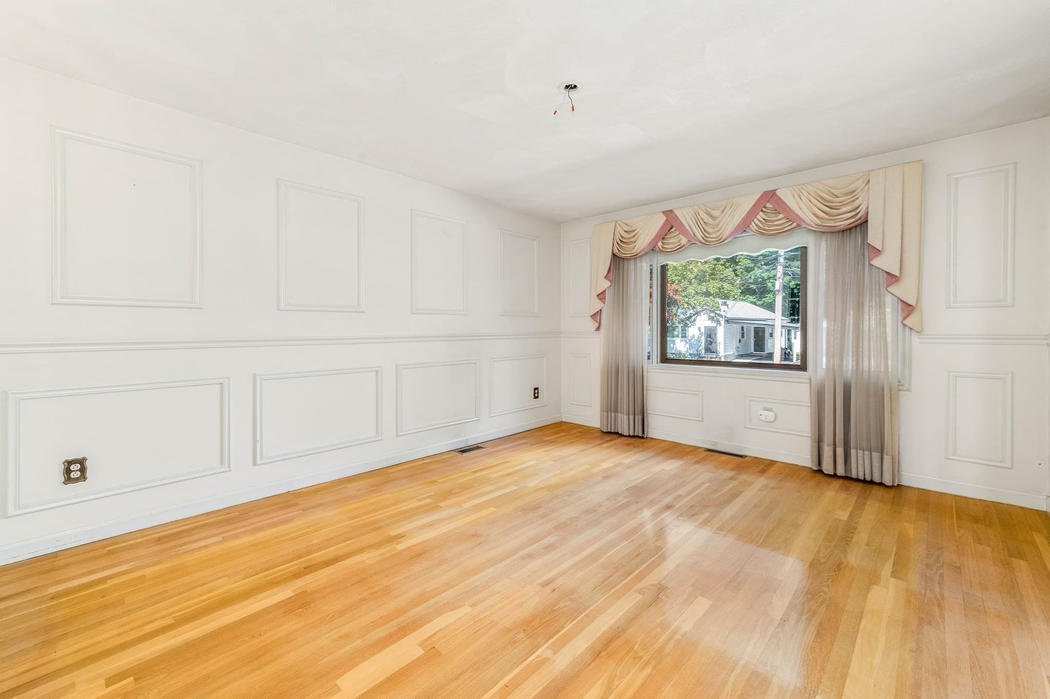 Single Family Residence at 16 Bobolink  Street, Boston MA 02132, Boston, photo 15 of 41