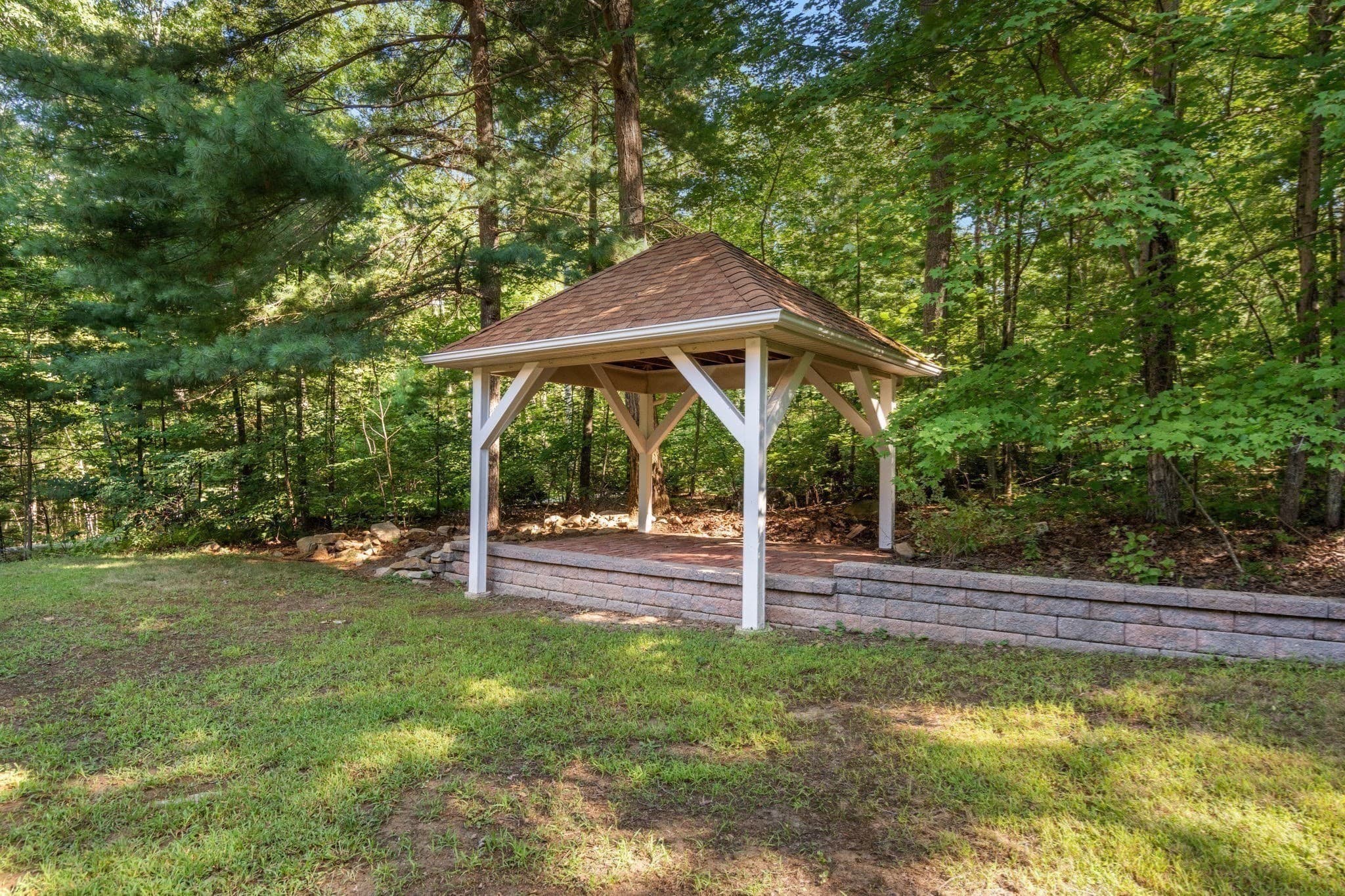 Single Family Residence at 41 George Hill Rd, Grafton MA 01519, Grafton, photo 23 of 29