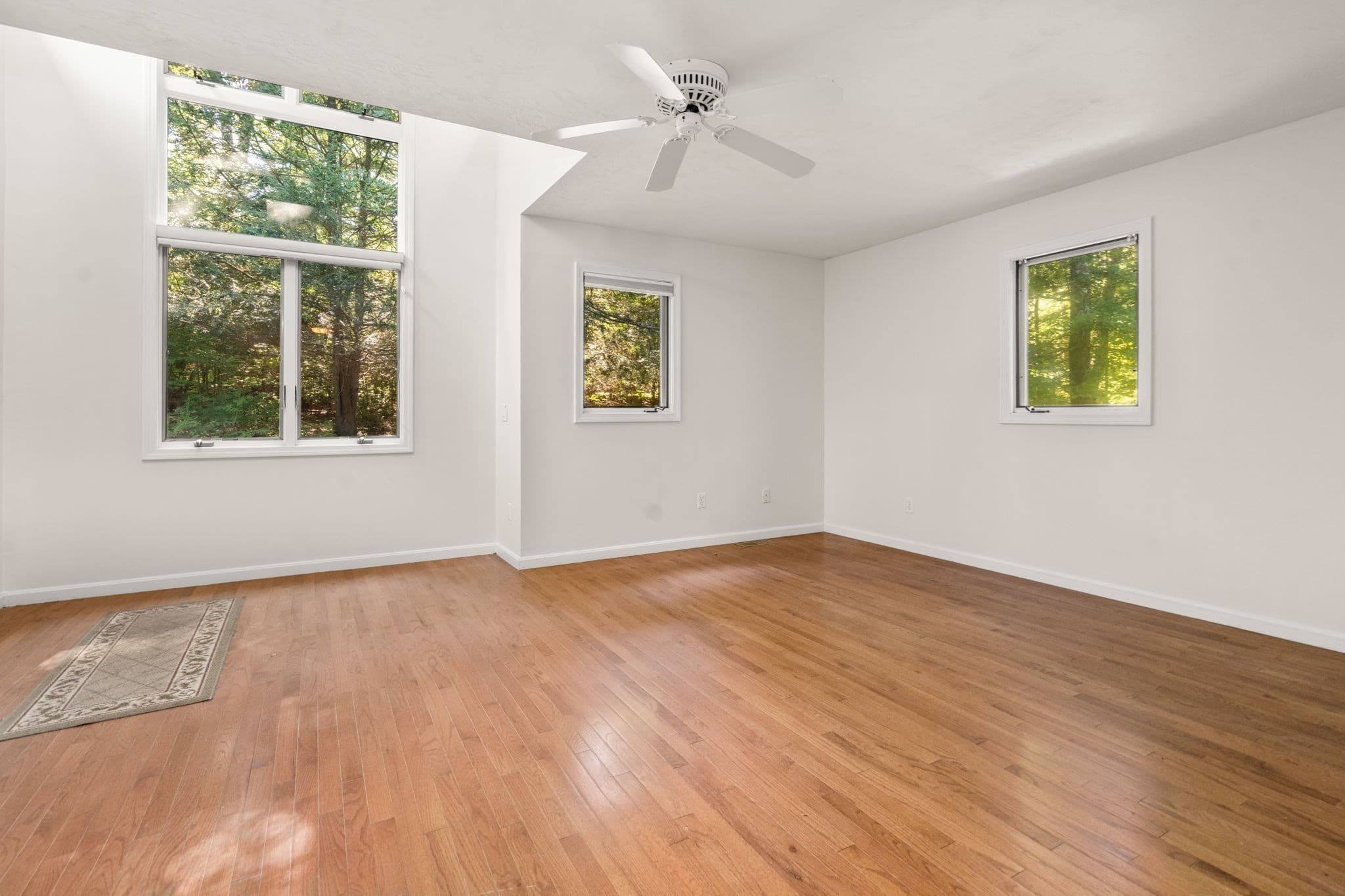 Single Family Residence at 41 George Hill Rd, Grafton MA 01519, Grafton, photo 8 of 29