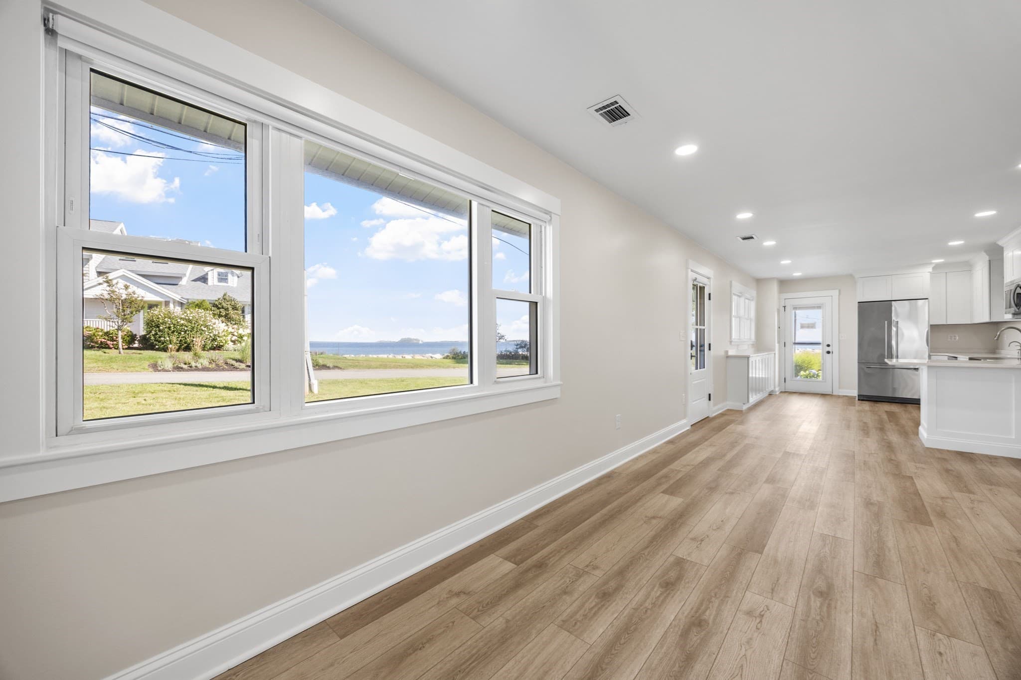 Single Family Residence at 1153 Nantasket Ave, Hull MA 02045, Hull, photo 16 of 40