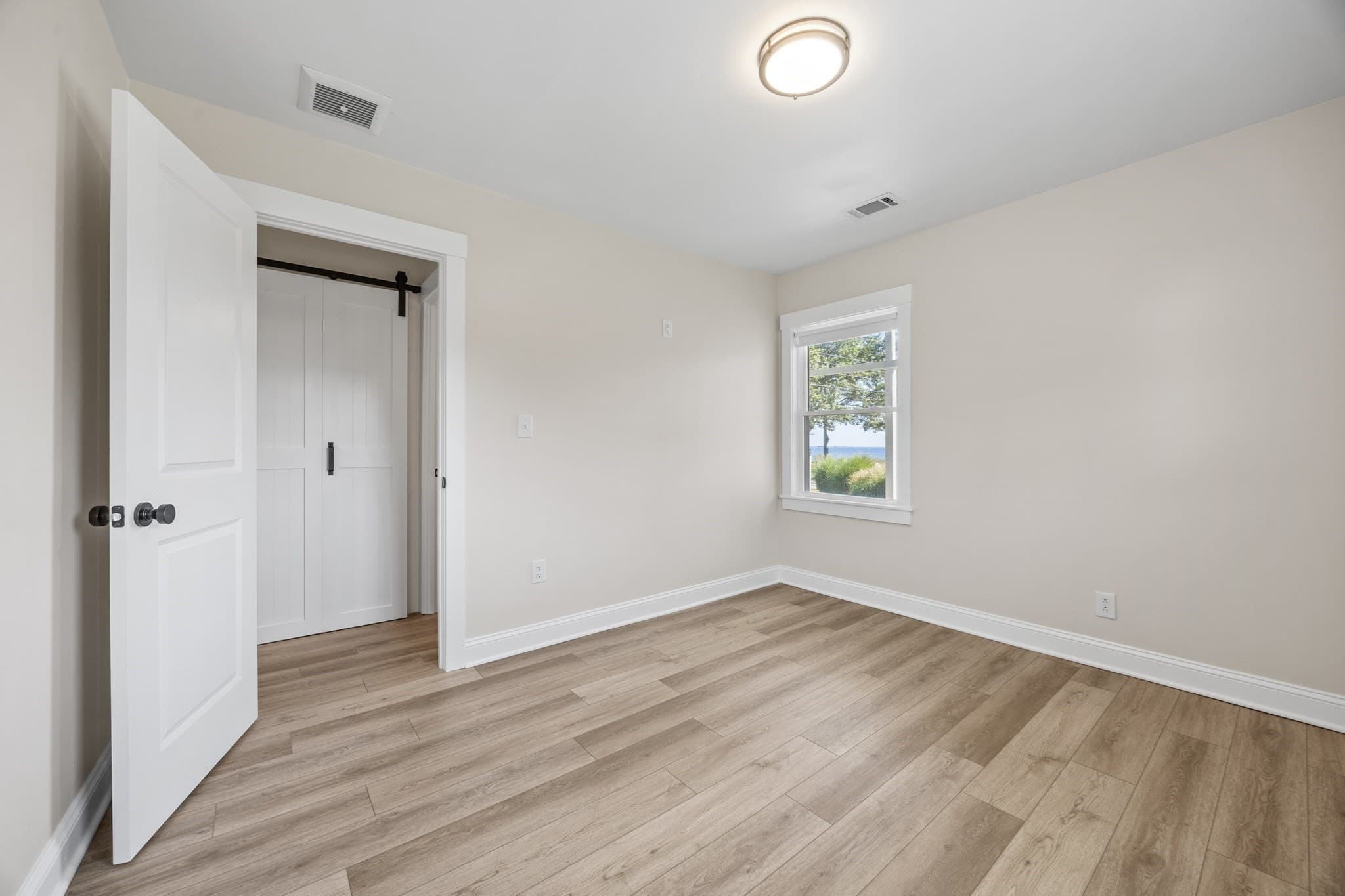 Single Family Residence at 1153 Nantasket Ave, Hull MA 02045, Hull, photo 28 of 40