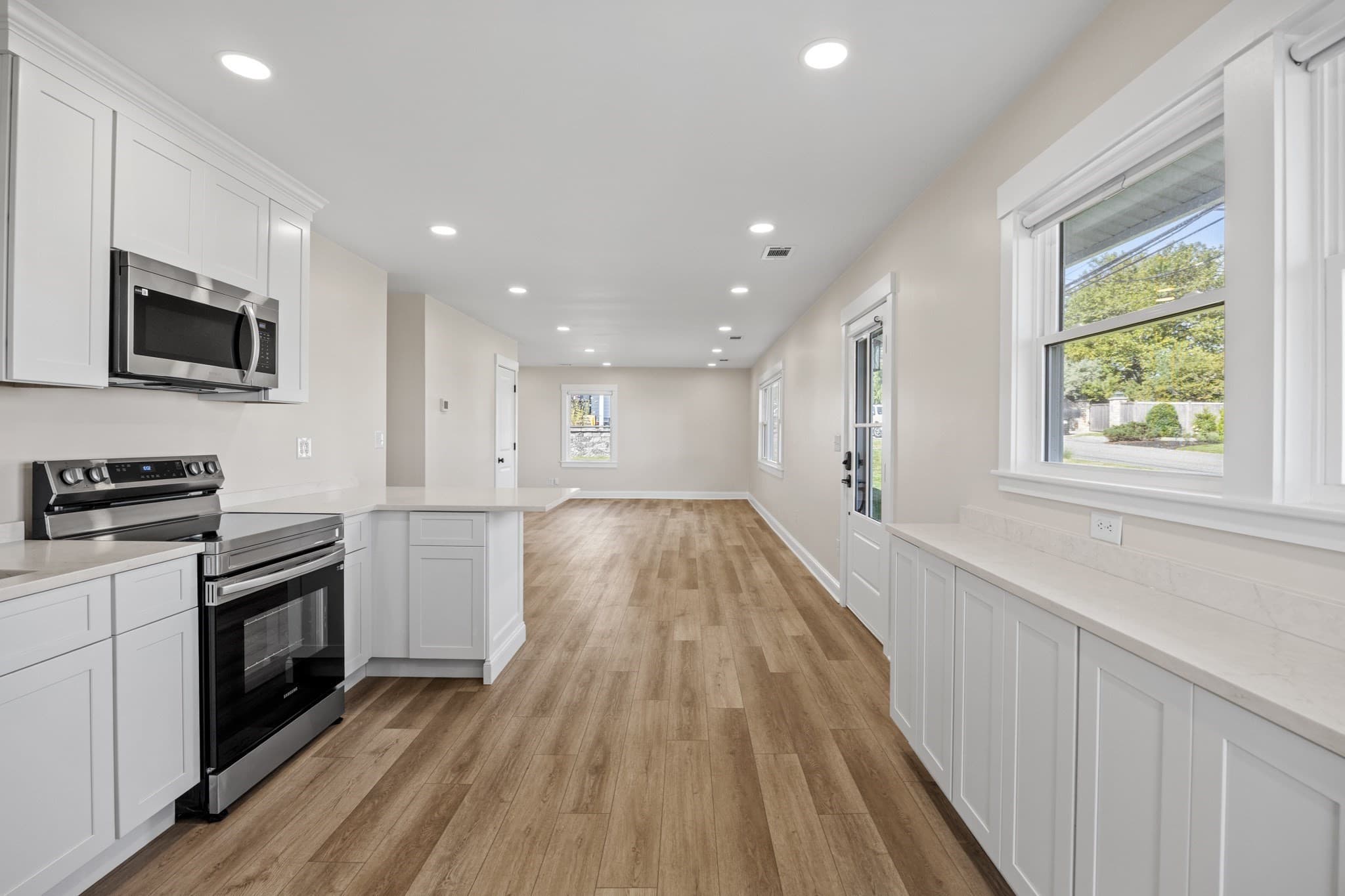 Single Family Residence at 1153 Nantasket Ave, Hull MA 02045, Hull, photo 15 of 40