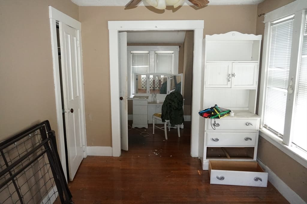 Single Family Residence at 33 Warren Street, Taunton MA 02780, Taunton, photo 24 of 28
