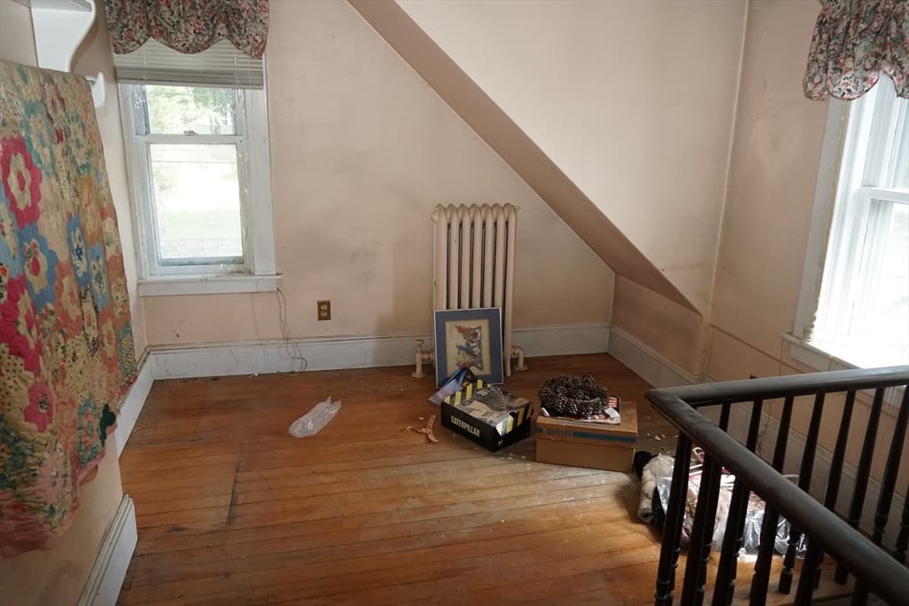 Single Family Residence at 33 Warren Street, Taunton MA 02780, Taunton, photo 18 of 28