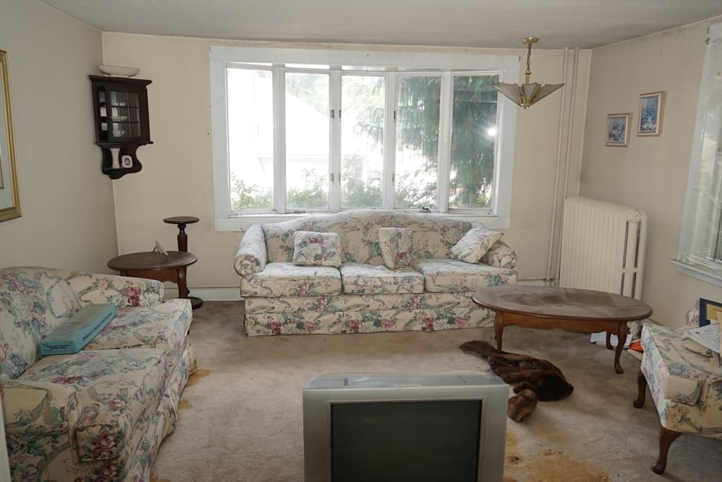 Single Family Residence at 33 Warren Street, Taunton MA 02780, Taunton, photo 15 of 28