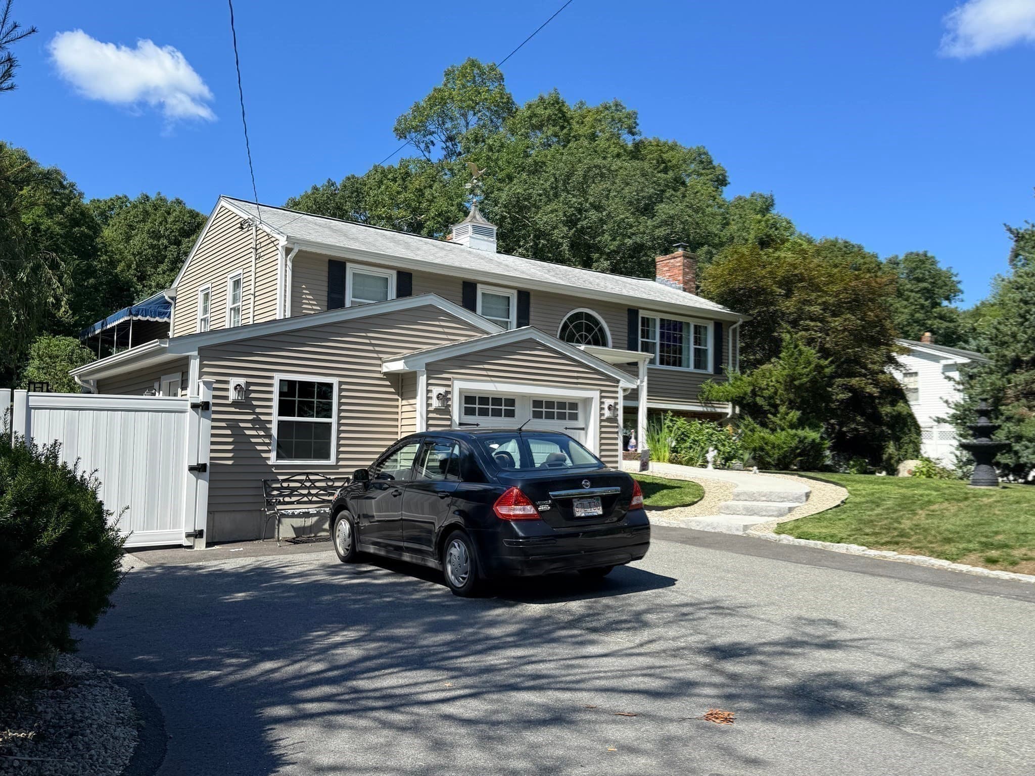 Single Family Residence at 179 Slocum Road, Dartmouth MA 02747, photo 17 of 22