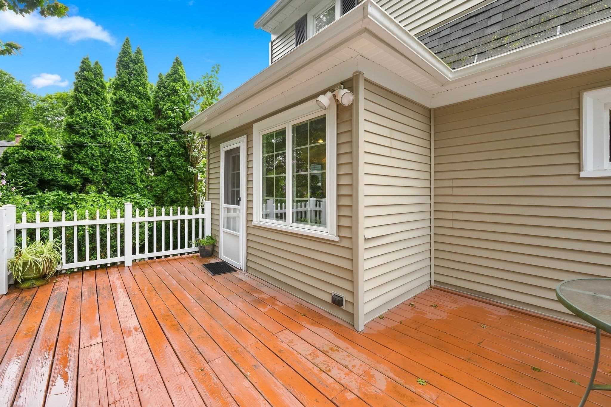 Single Family Residence at 1 Belvidere Ave, Worcester MA 01605, Worcester, photo 22 of 29