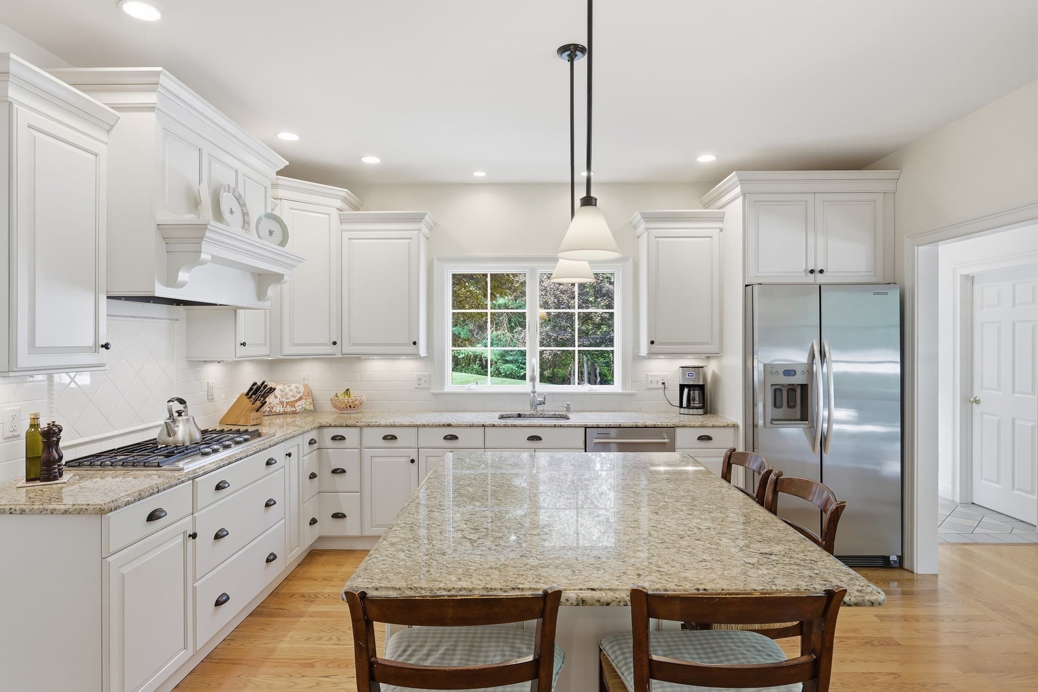 Single Family Residence at 12 Boxwood Lane, Lexington MA 02420, Lexington, photo 2 of 19