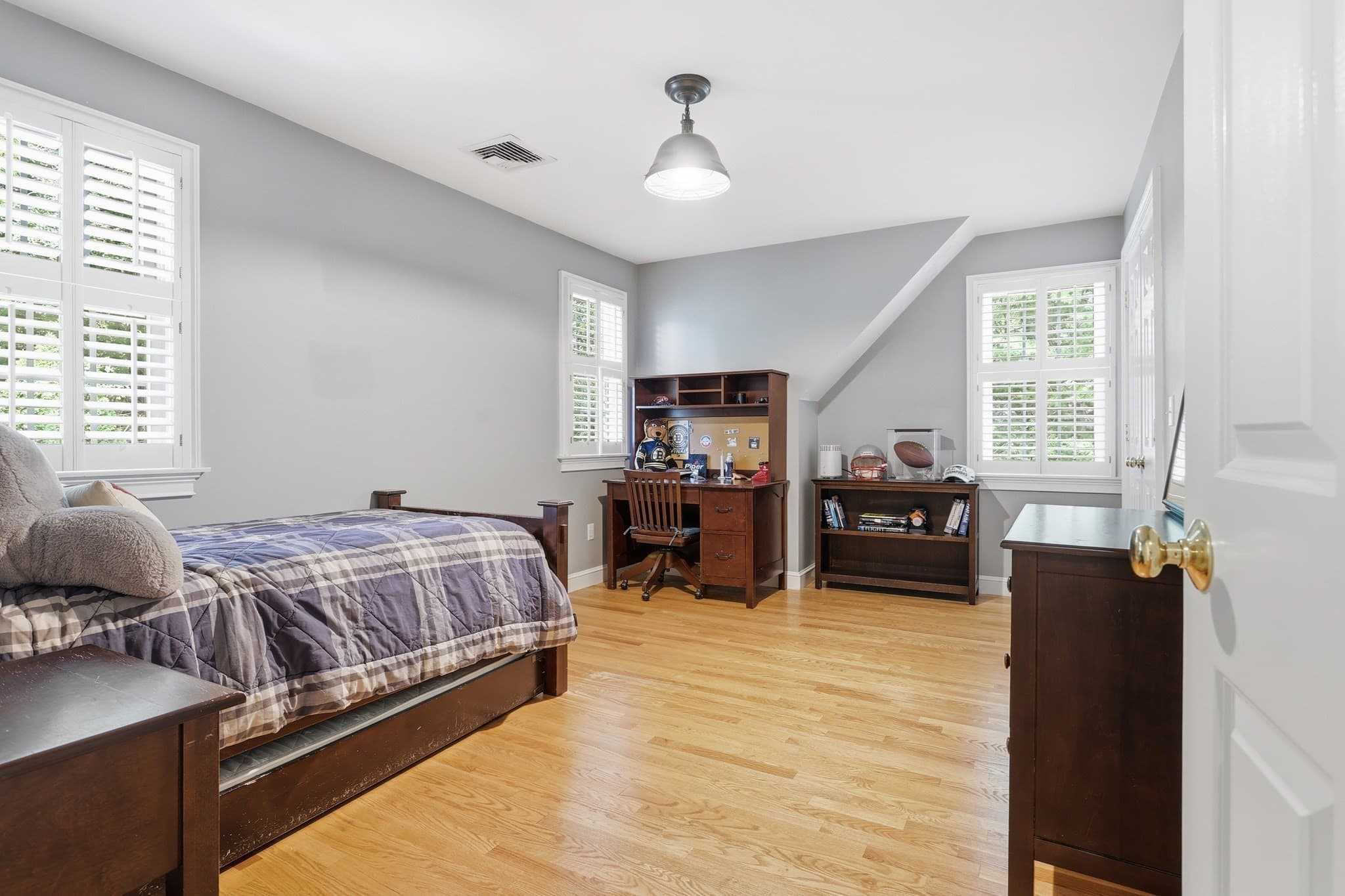 Single Family Residence at 12 Boxwood Lane, Lexington MA 02420, Lexington, photo 15 of 19