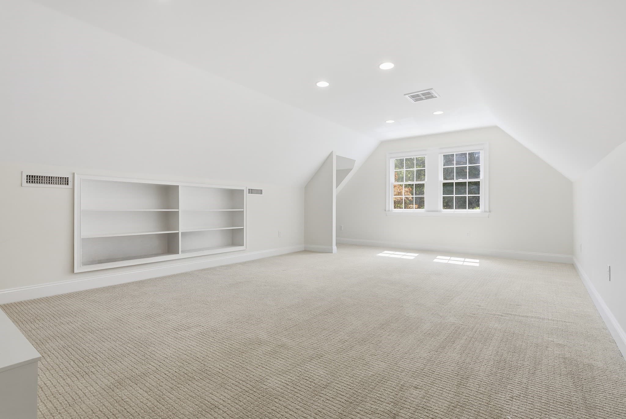 Single Family Residence at 12 Boxwood Lane, Lexington MA 02420, Lexington, photo 11 of 19