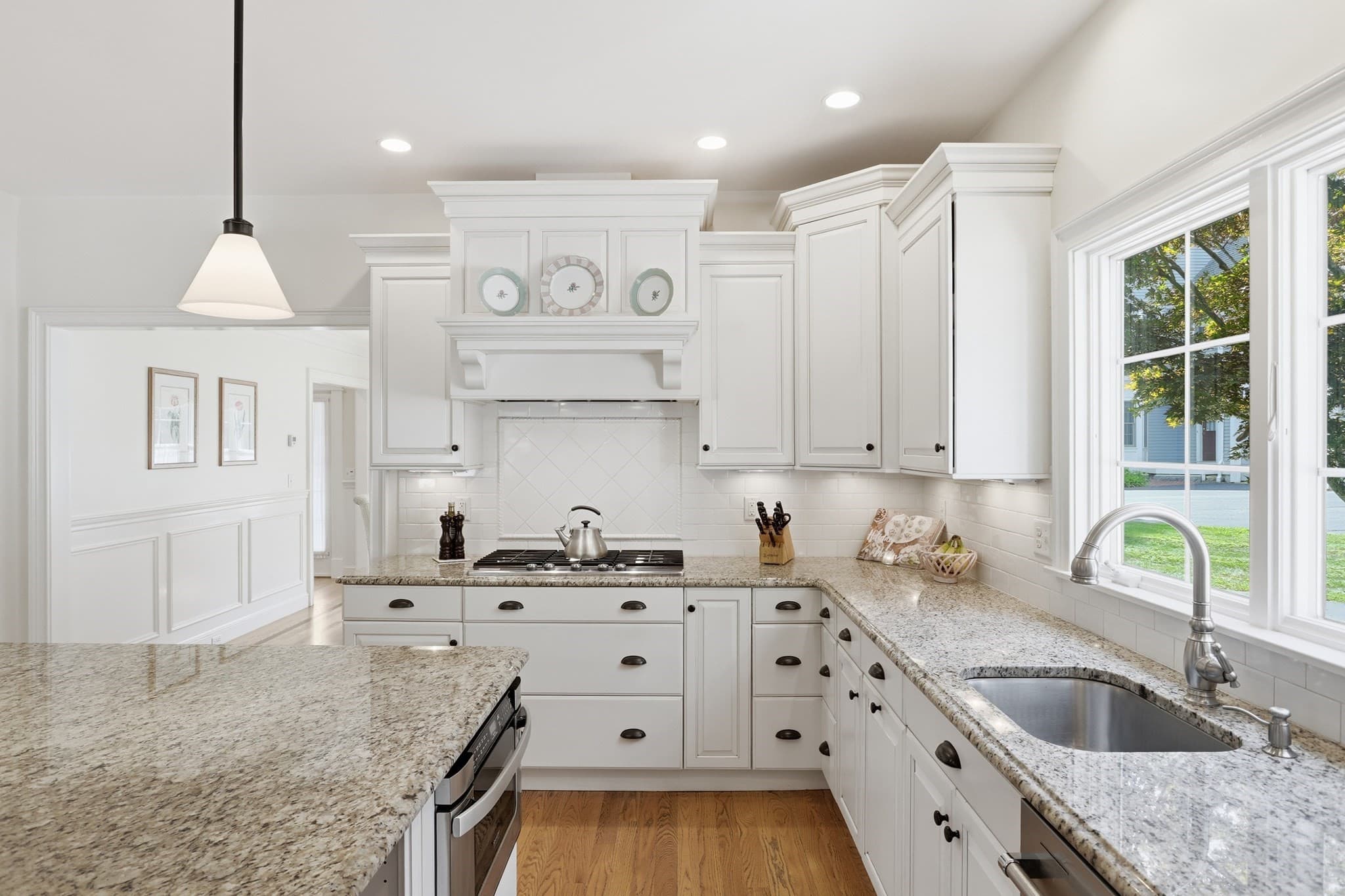 Single Family Residence at 12 Boxwood Lane, Lexington MA 02420, Lexington, photo 4 of 19