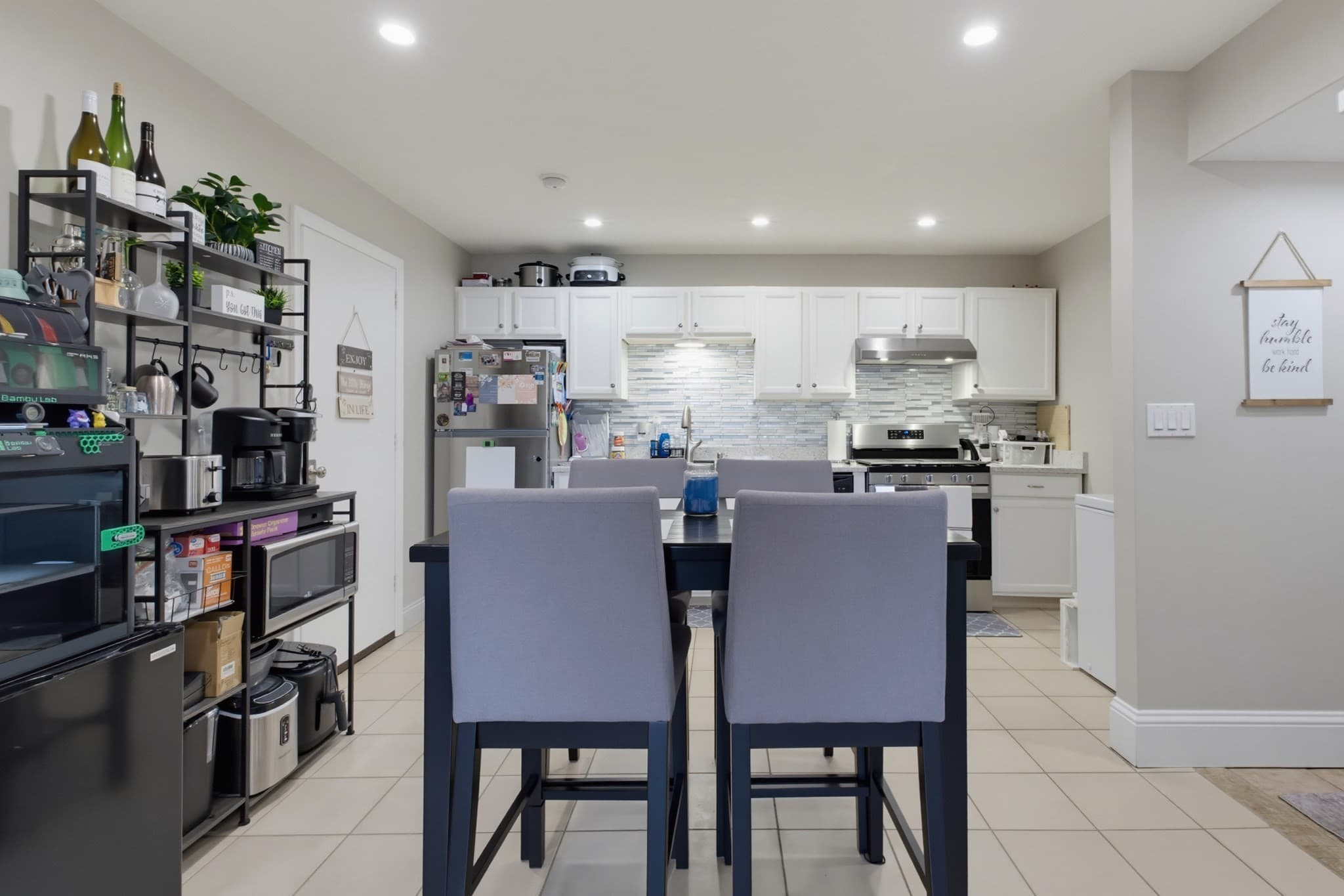 Condominium at 239 Glasgow St # 1, Fall River MA 02721, Fall River, photo 6 of 17