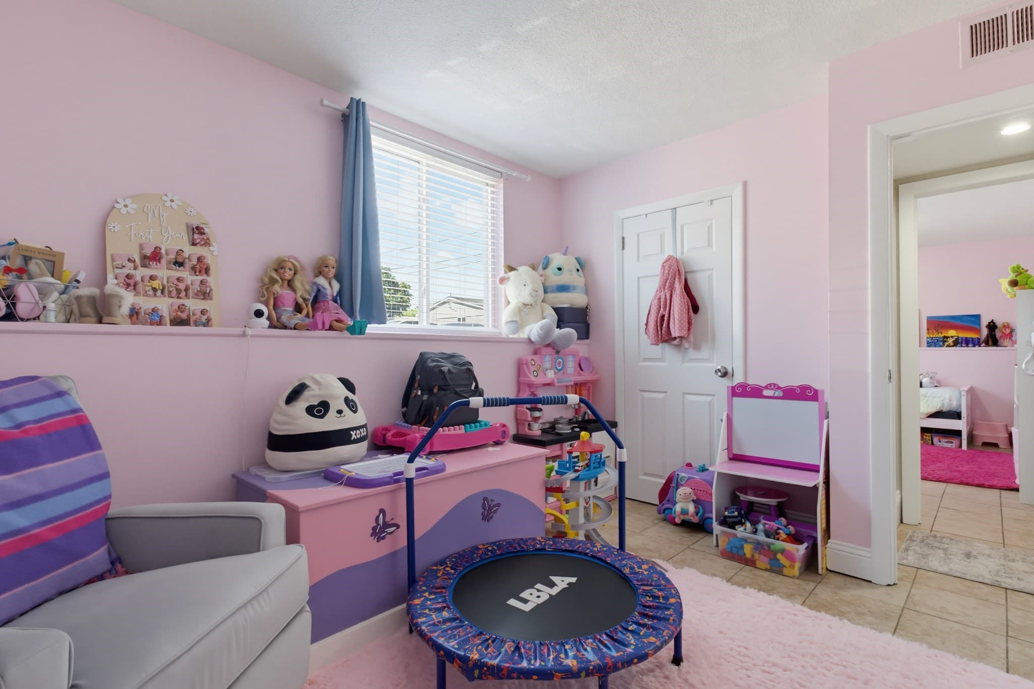 Condominium at 239 Glasgow St # 1, Fall River MA 02721, Fall River, photo 16 of 17