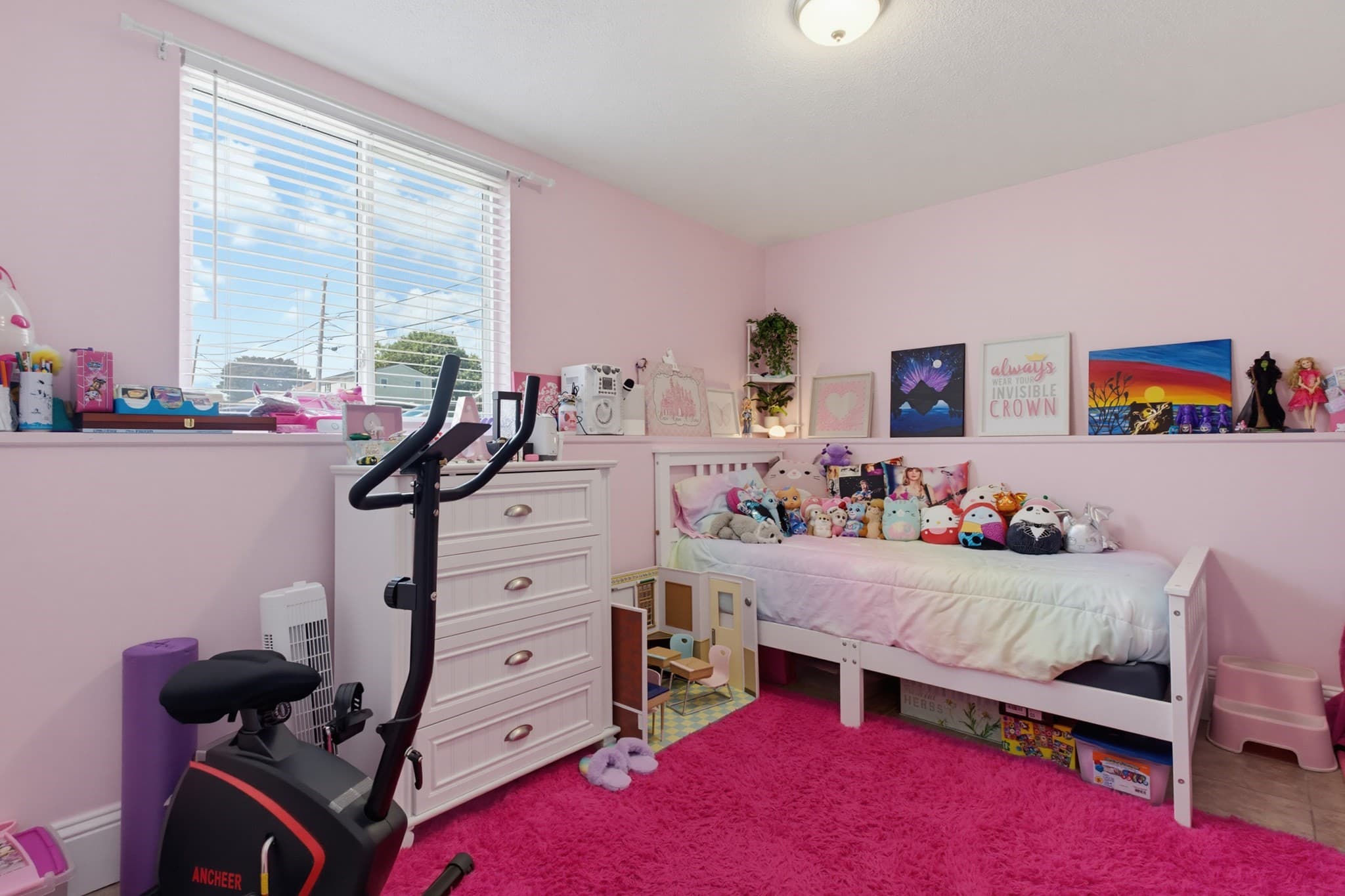Condominium at 239 Glasgow St # 1, Fall River MA 02721, Fall River, photo 15 of 17