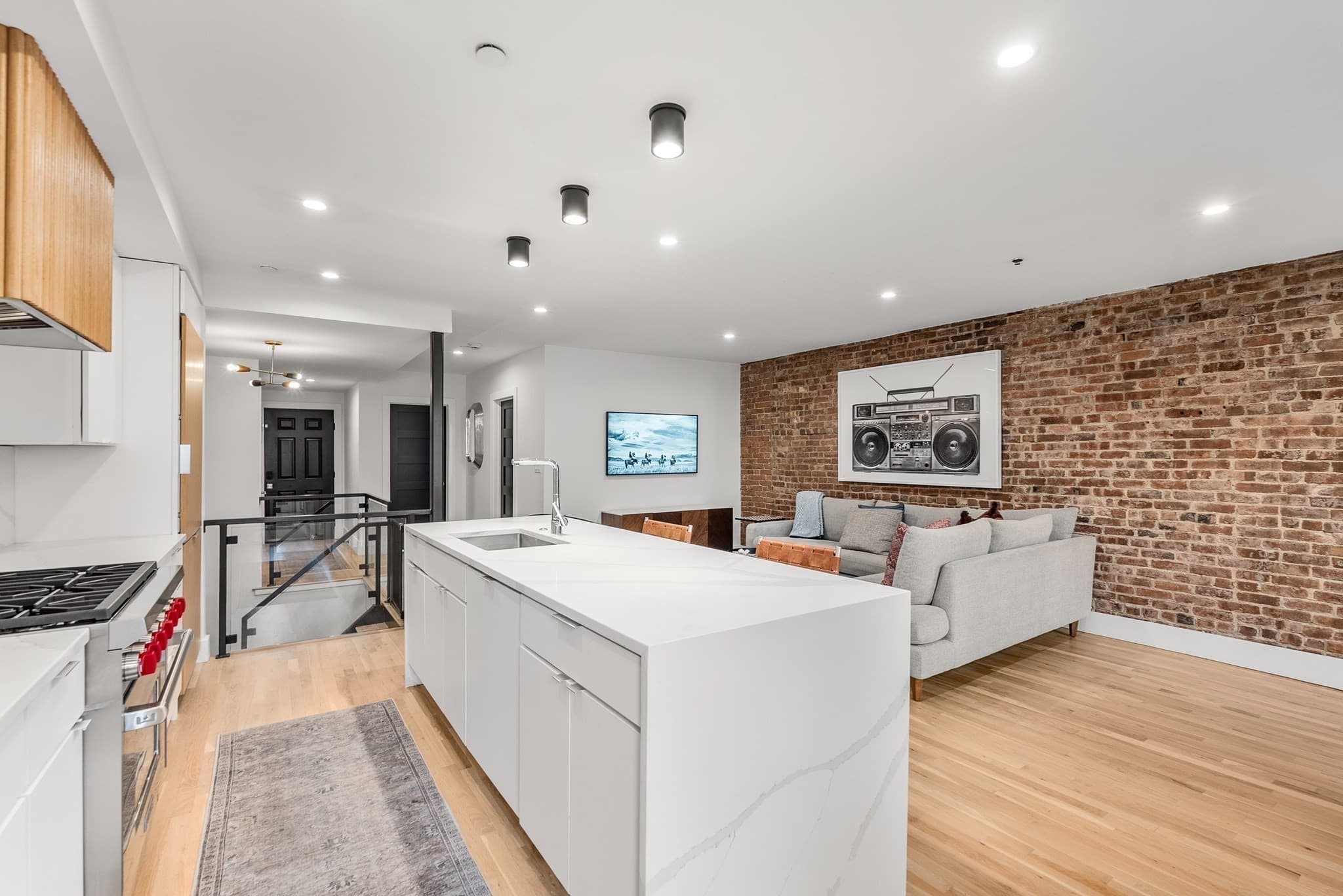 Condominium at 680 Tremont St # 1, Boston MA 02118, photo 7 of 26