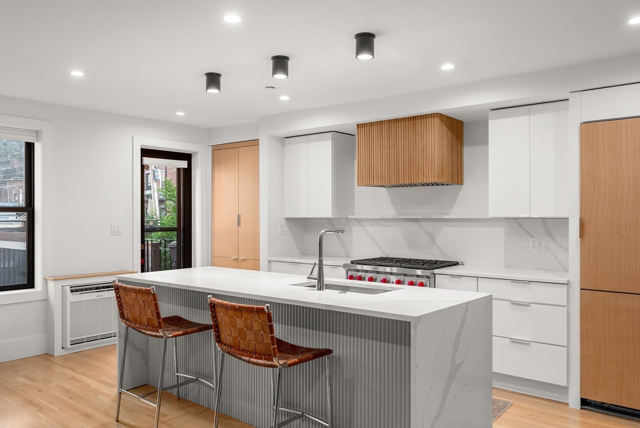 Condominium at 680 Tremont St # 1, Boston MA 02118, photo 5 of 26