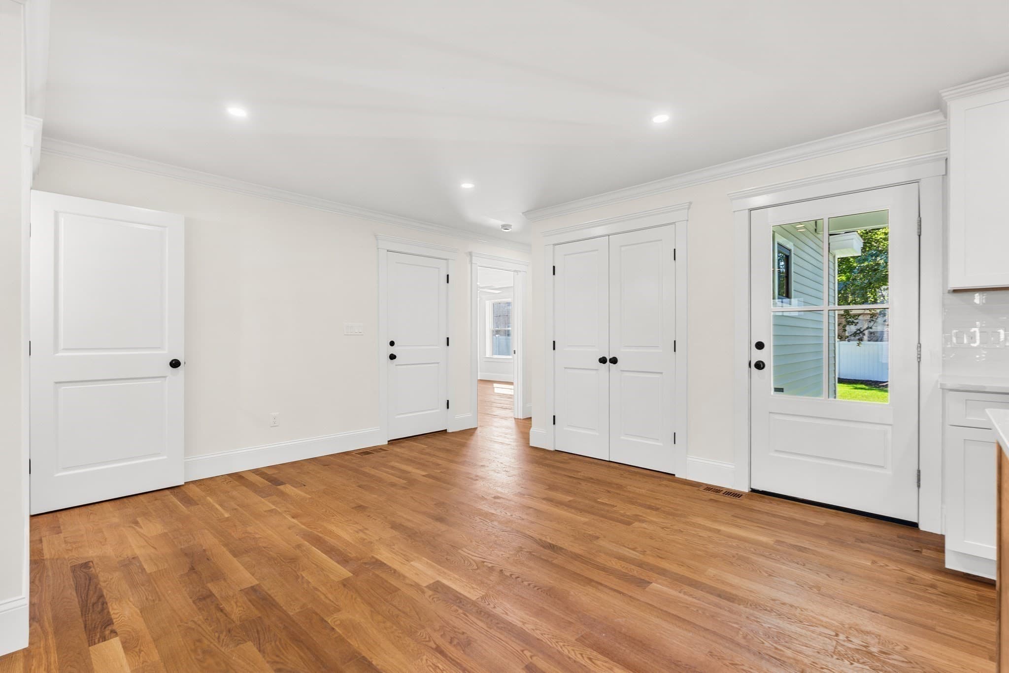 Single Family Residence at 10 Harvey Park, Lynnfield MA 01940, Lynnfield, photo 17 of 41