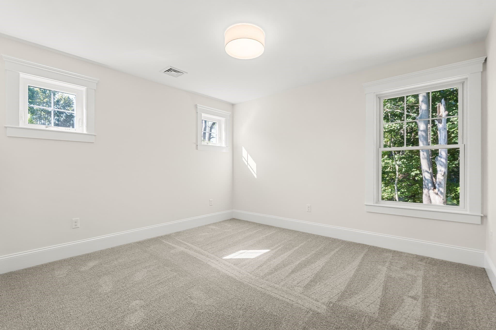 Single Family Residence at 10 Harvey Park, Lynnfield MA 01940, Lynnfield, photo 31 of 41