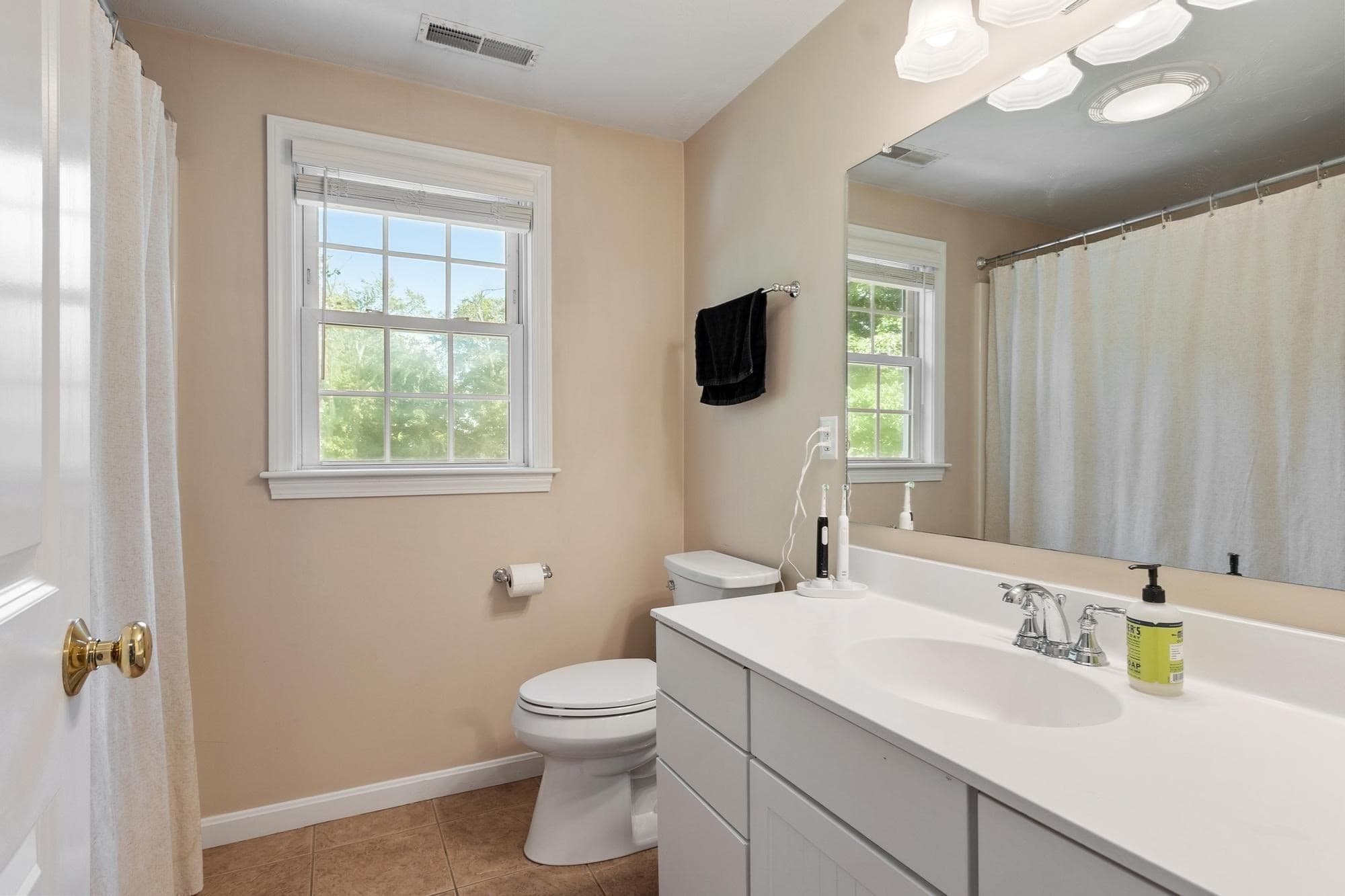 Single Family Residence at 2 Horizon Road, Rutland MA 01543, Rutland, photo 27 of 42