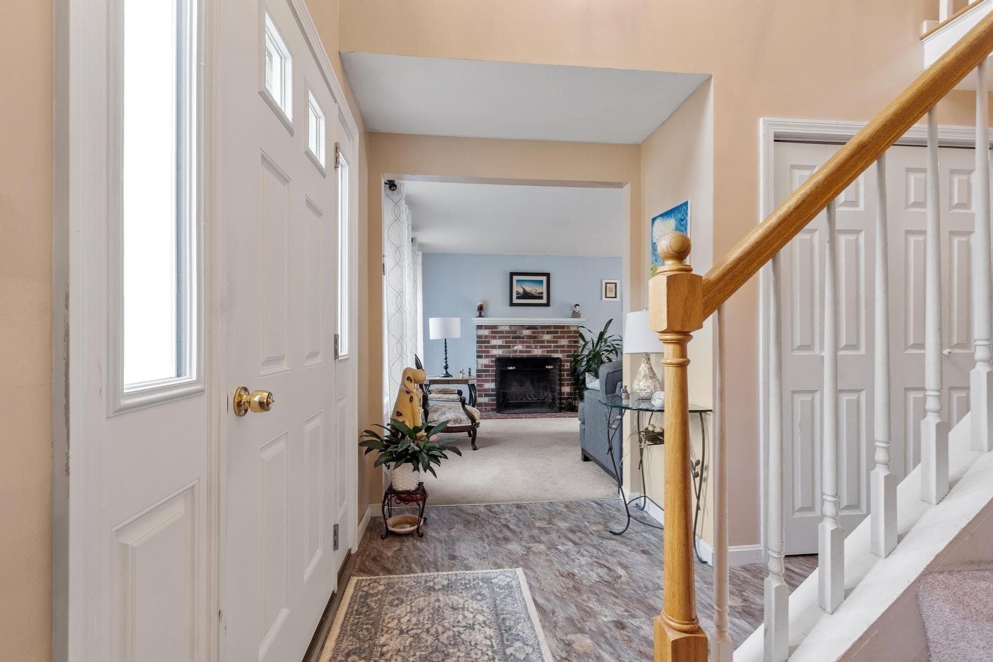 Single Family Residence at 64 Jordans Way, Leominster MA 01453, photo 2 of 22
