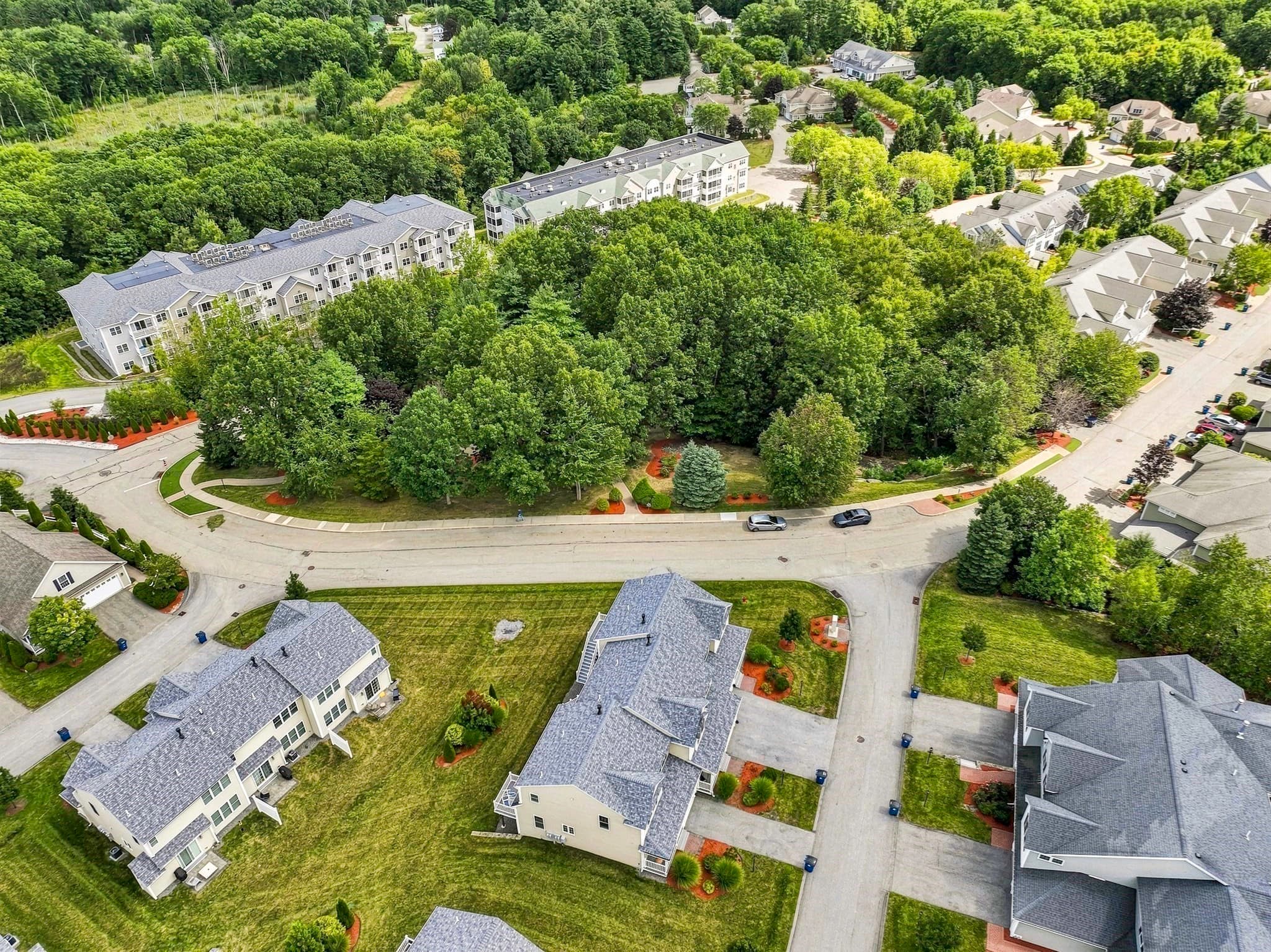 Condominium at 2201 Briarwood Village # 2201, Clinton MA 01510, Clinton, photo 42 of 42
