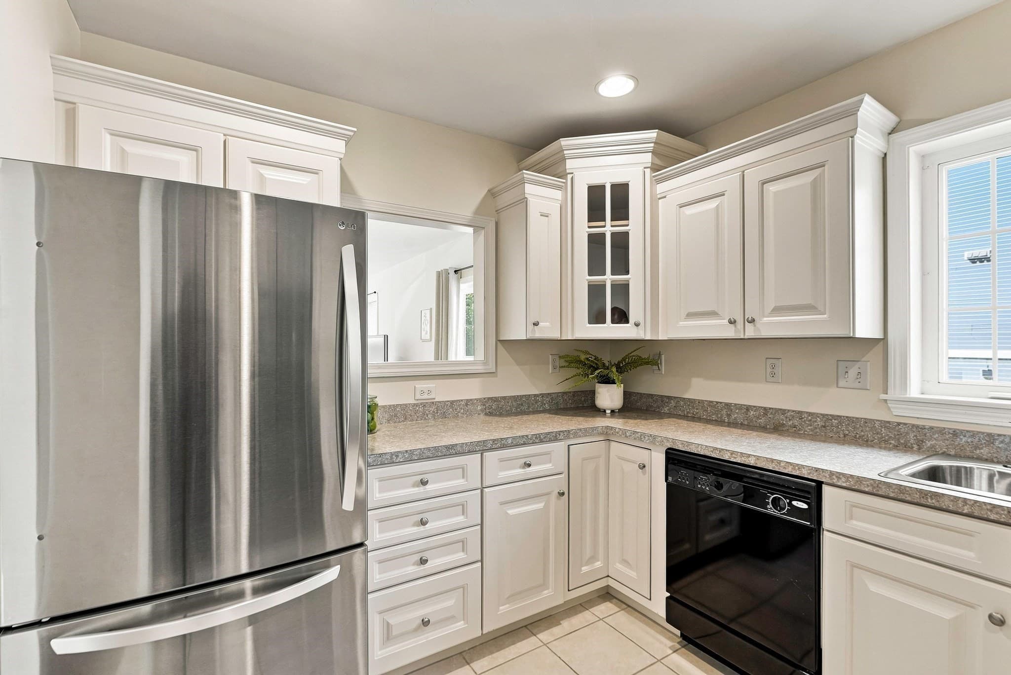 Condominium at 2201 Briarwood Village # 2201, Clinton MA 01510, Clinton, photo 8 of 42