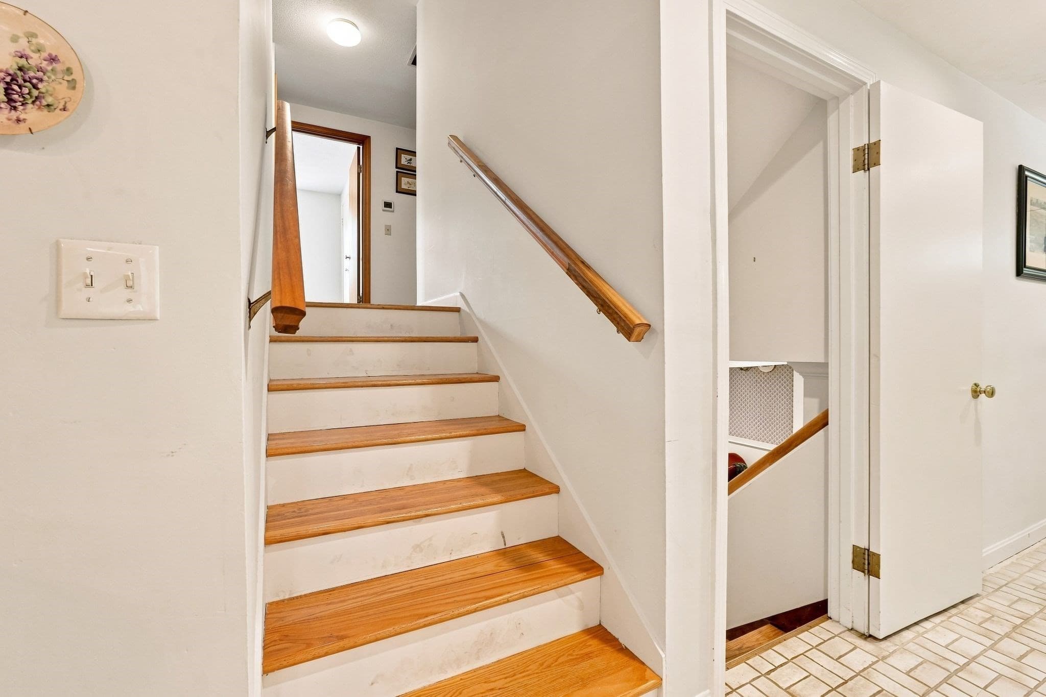 Single Family Residence at 71 Mt Holyoke Drive, Amherst MA 01002, Amherst, photo 14 of 42