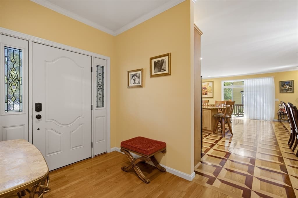 Condominium at 51 Florence St # 51, Newton MA 02467, Newton, photo 3 of 27